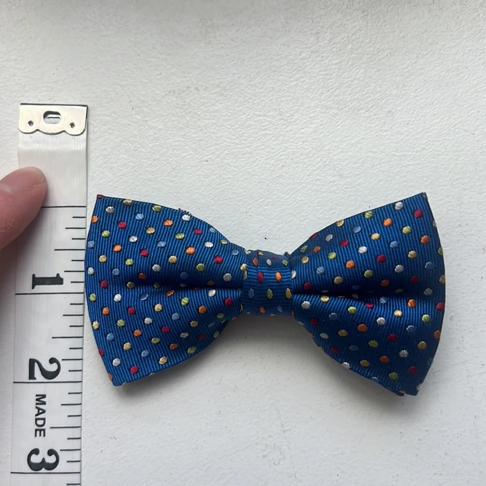 EUC Talbots Boys Blue Polka Dot Clip Bow Tie